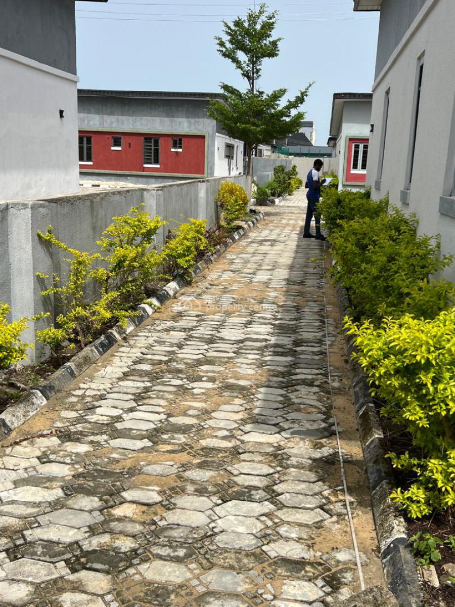 Brand New Three Bedroom Semi-detached Bungalow, Oribanwa, Ibeju Lekki, Lagos, Flat / Apartment for Rent
