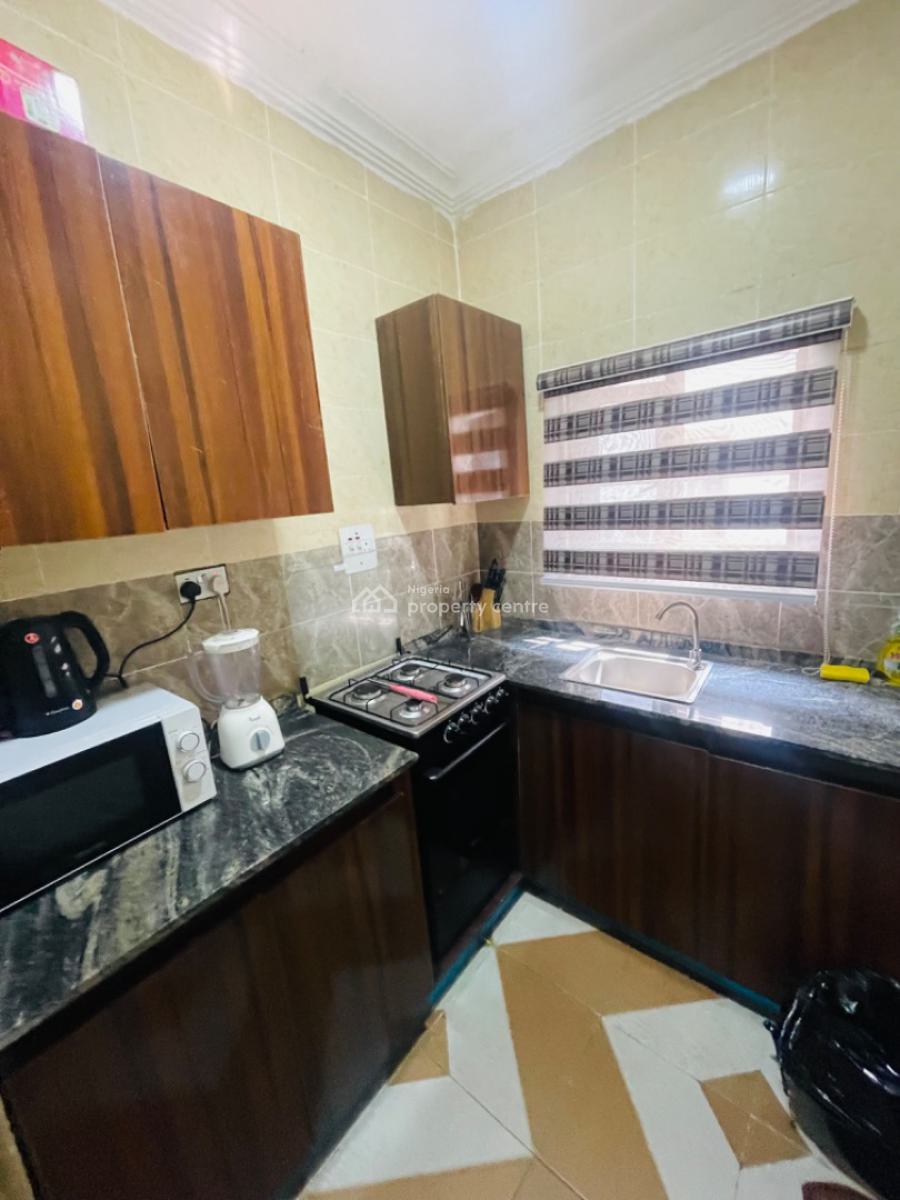 Luxury One Bedroom Apartment with Pool, Gym & 24 Hours Electricity, Chevron, Lekki, Lagos, Mini Flat (room and Parlour) Short Let