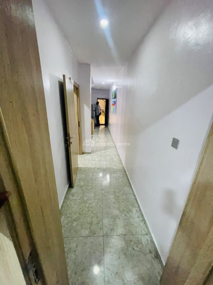 Luxury One Bedroom Apartment with Pool, Gym & 24 Hours Electricity, Chevron, Lekki, Lagos, Mini Flat (room and Parlour) Short Let