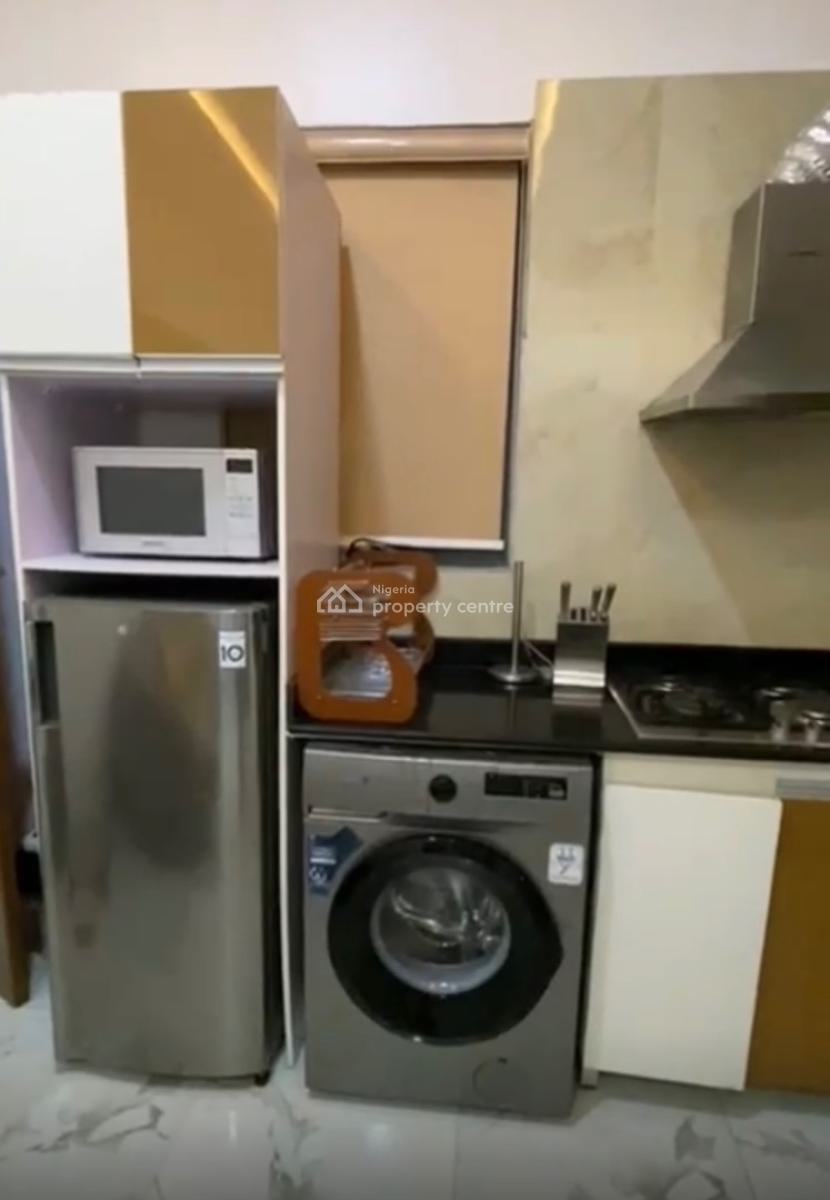 Mini Flat, Lekki Phase 1, Lekki, Lagos, Mini Flat (room and Parlour) for Rent