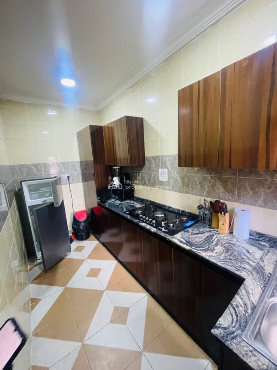 Luxury Two Bedroom Apartment with Pool, Gym & 24 Hours Electricity, Chevron, Lekki, Lagos, Flat / Apartment Short Let