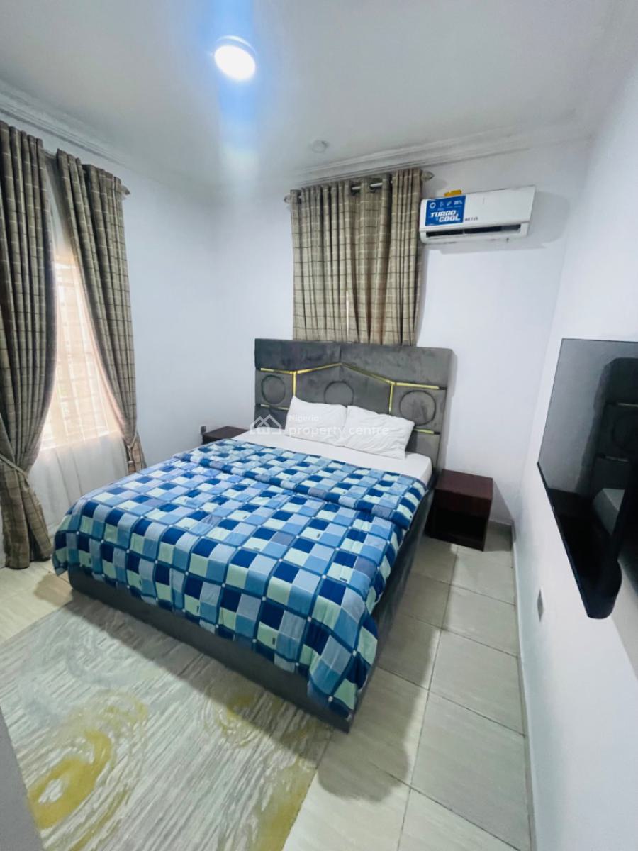 Luxury Two Bedroom Apartment with Pool, Gym & 24 Hours Electricity, Chevron, Lekki, Lagos, Flat / Apartment Short Let