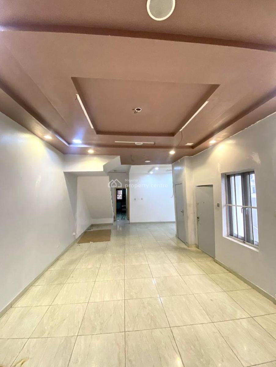 4 Bedroom Semi Detached Duplex, Chevron Drive, Lekki Phase 2, Lekki, Lagos, Semi-detached Duplex for Rent