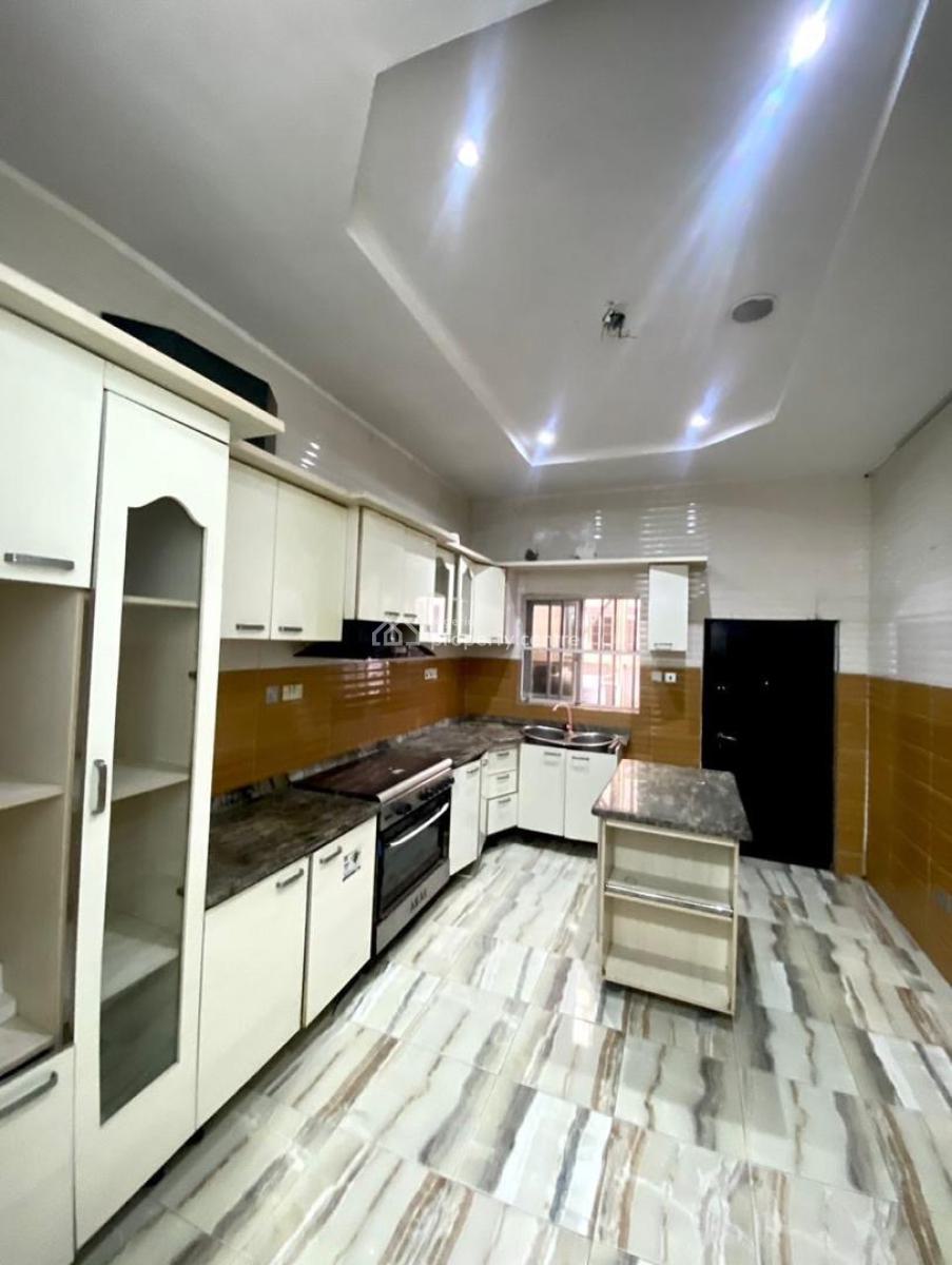 4 Bedroom Semi Detached Duplex, Chevron Drive, Lekki Phase 2, Lekki, Lagos, Semi-detached Duplex for Rent