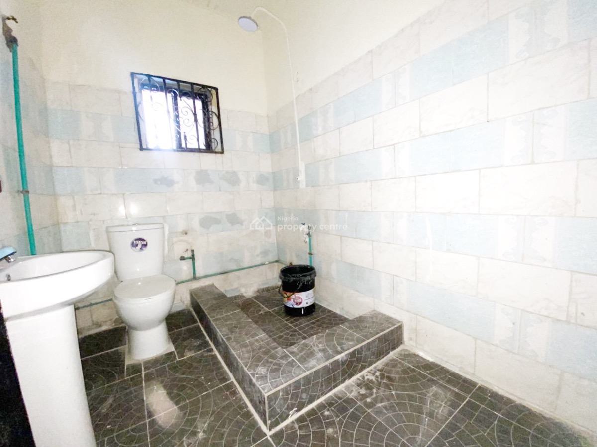 a Well Maintained Spacious 5 Bedroom Terrace Duplex, Gra Phase 1, Magodo, Lagos, Terraced Duplex for Rent