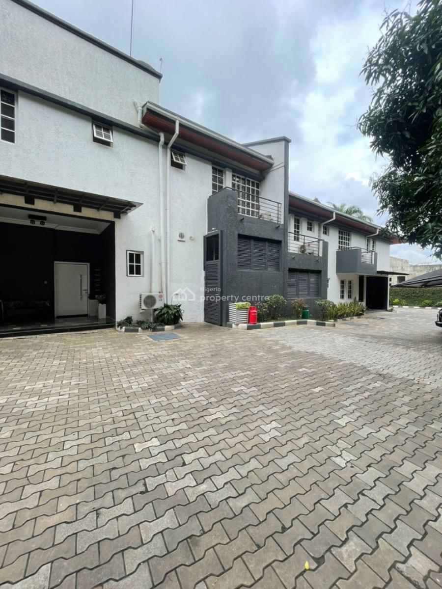 Furnished and Serviced 5 Bedroom Semi Detached Duplex with Bq & a Pool, Maitama District, Abuja, Semi-detached Duplex for Rent