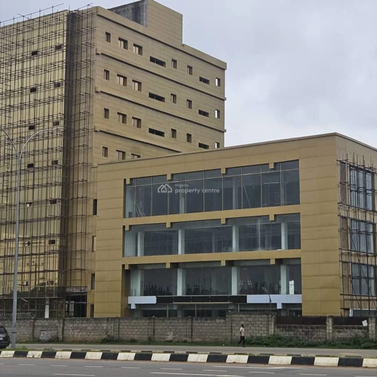 Strategic Service Office Complex of 580 Sqm Ground Floor, Tarred Road, Katampe (main), Katampe, Abuja, Plaza / Complex / Mall for Rent
