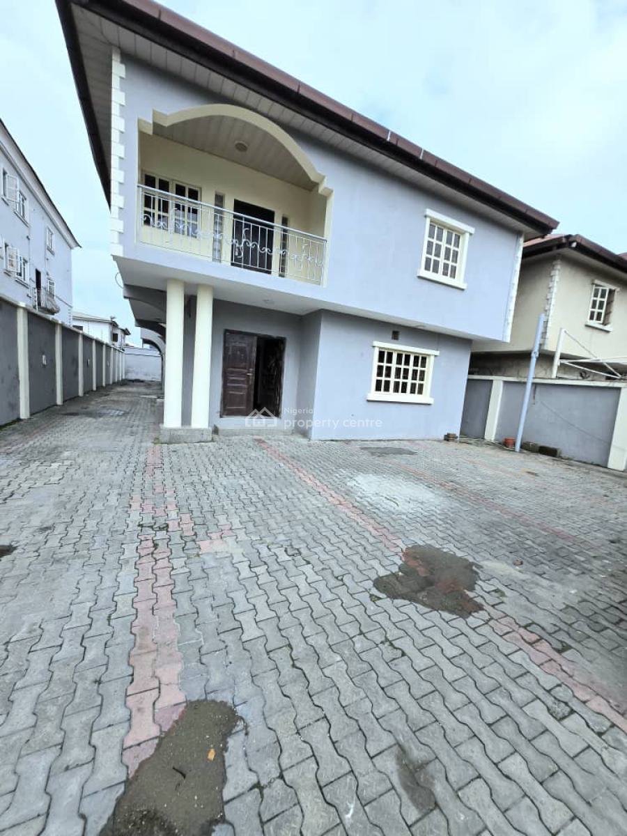 Commercial 5-bedroom Detached House with 2 Rooms Staff Quarters, Lekki Phase 1, Lekki, Lagos, Office Space for Rent