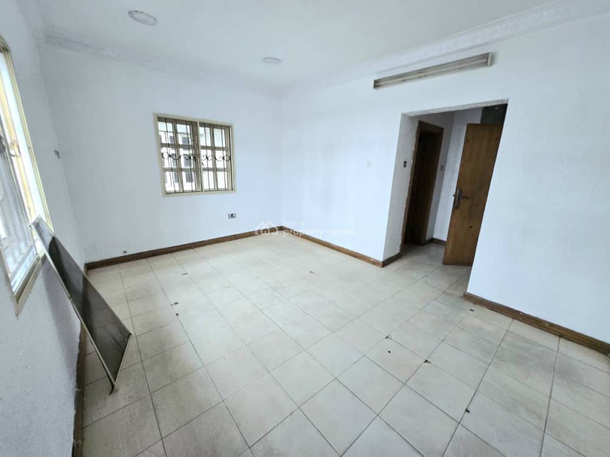 Commercial 5-bedroom Detached House with 2 Rooms Staff Quarters, Lekki Phase 1, Lekki, Lagos, Office Space for Rent