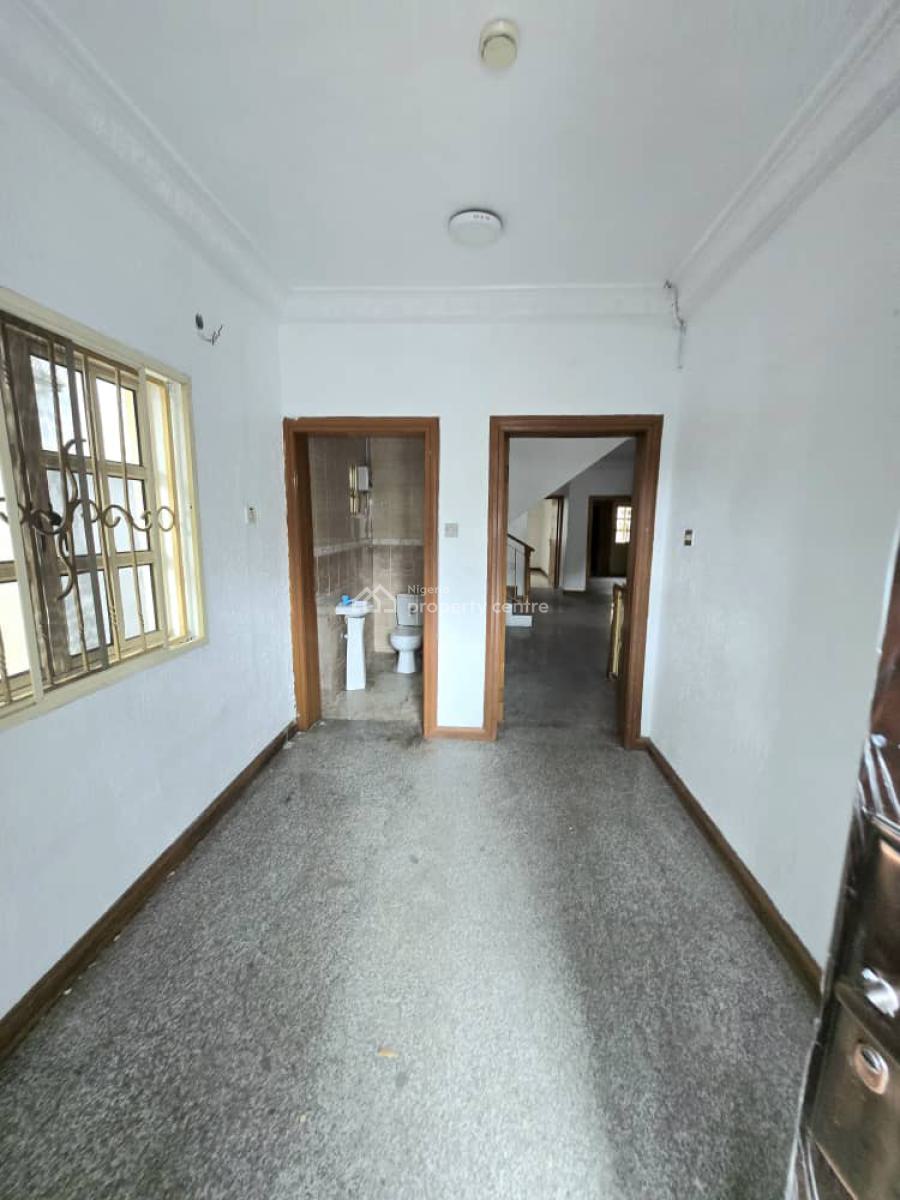 Commercial 5-bedroom Detached House with 2 Rooms Staff Quarters, Lekki Phase 1, Lekki, Lagos, Office Space for Rent