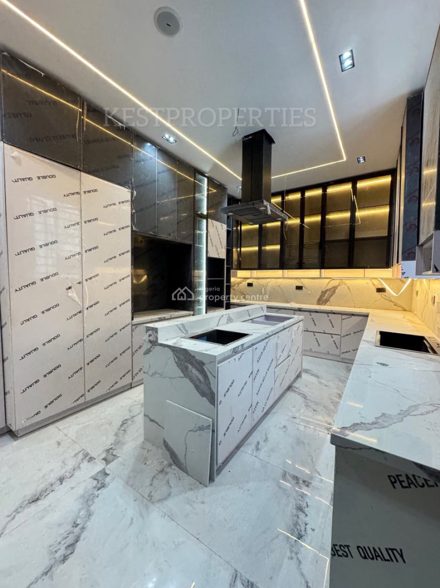 Spacious 5 Bedroom Fully Detached Duplex with Pool, Cinema, Bq, Lekki Phase 1, Lekki, Lagos, House for Sale