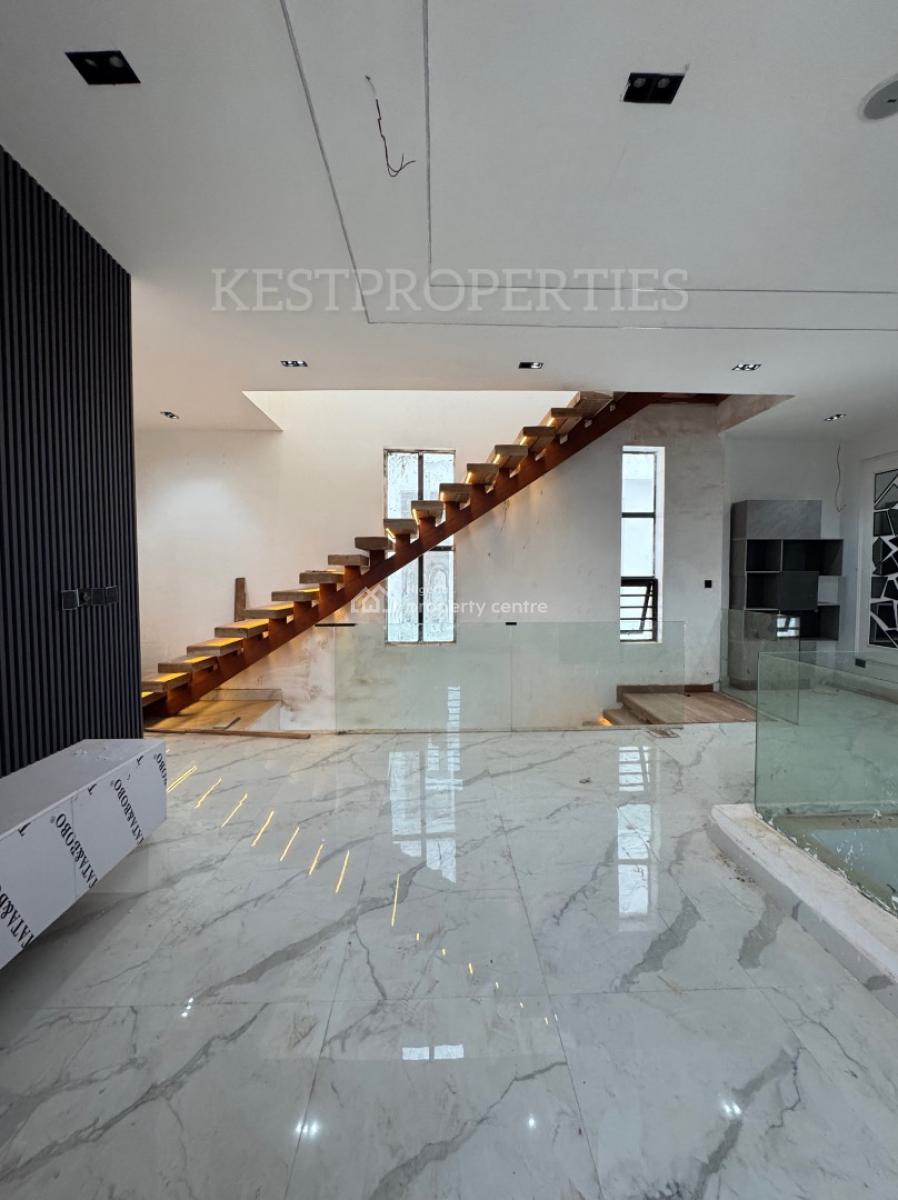 Spacious 5 Bedroom Fully Detached Duplex with Pool, Cinema, Bq, Lekki Phase 1, Lekki, Lagos, House for Sale