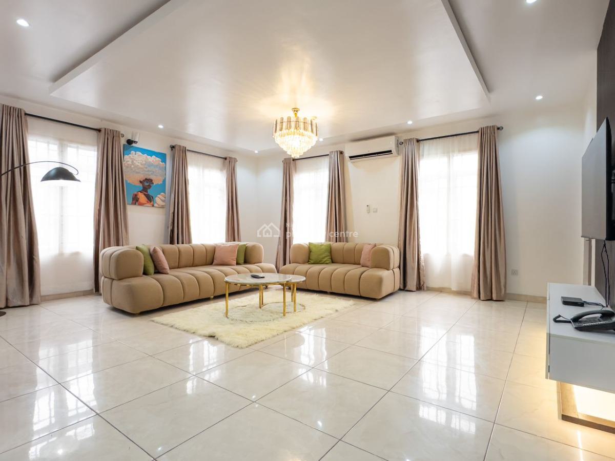 Lovely Fully Furnished 3-bedroom Apartment, Lekki Phase 1, Lekki, Lagos, Flat / Apartment for Rent