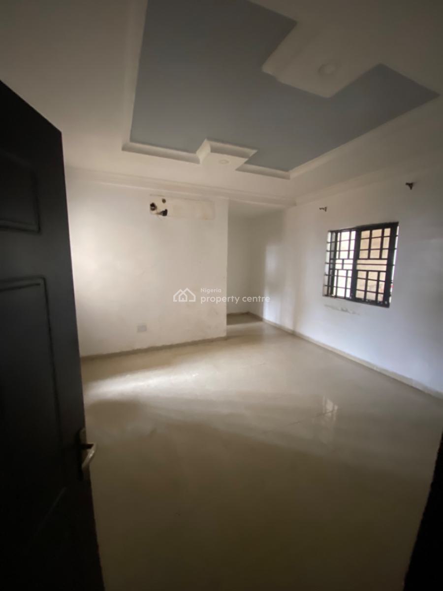 Clean 4 Bedroom Flat, Ground & 1st Floor Available, By Lakechad, Maitama District, Abuja, Flat / Apartment for Rent