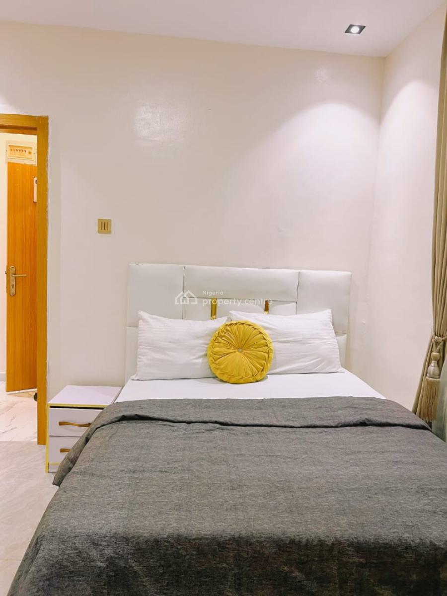 1 Bedroom, Arikewuyo Street, Ilupeju, Lagos, Flat / Apartment Short Let