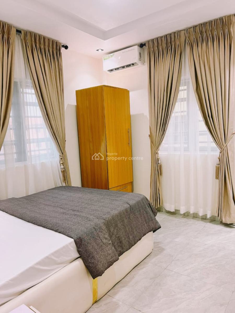 1 Bedroom, Arikewuyo Street, Ilupeju, Lagos, Flat / Apartment Short Let