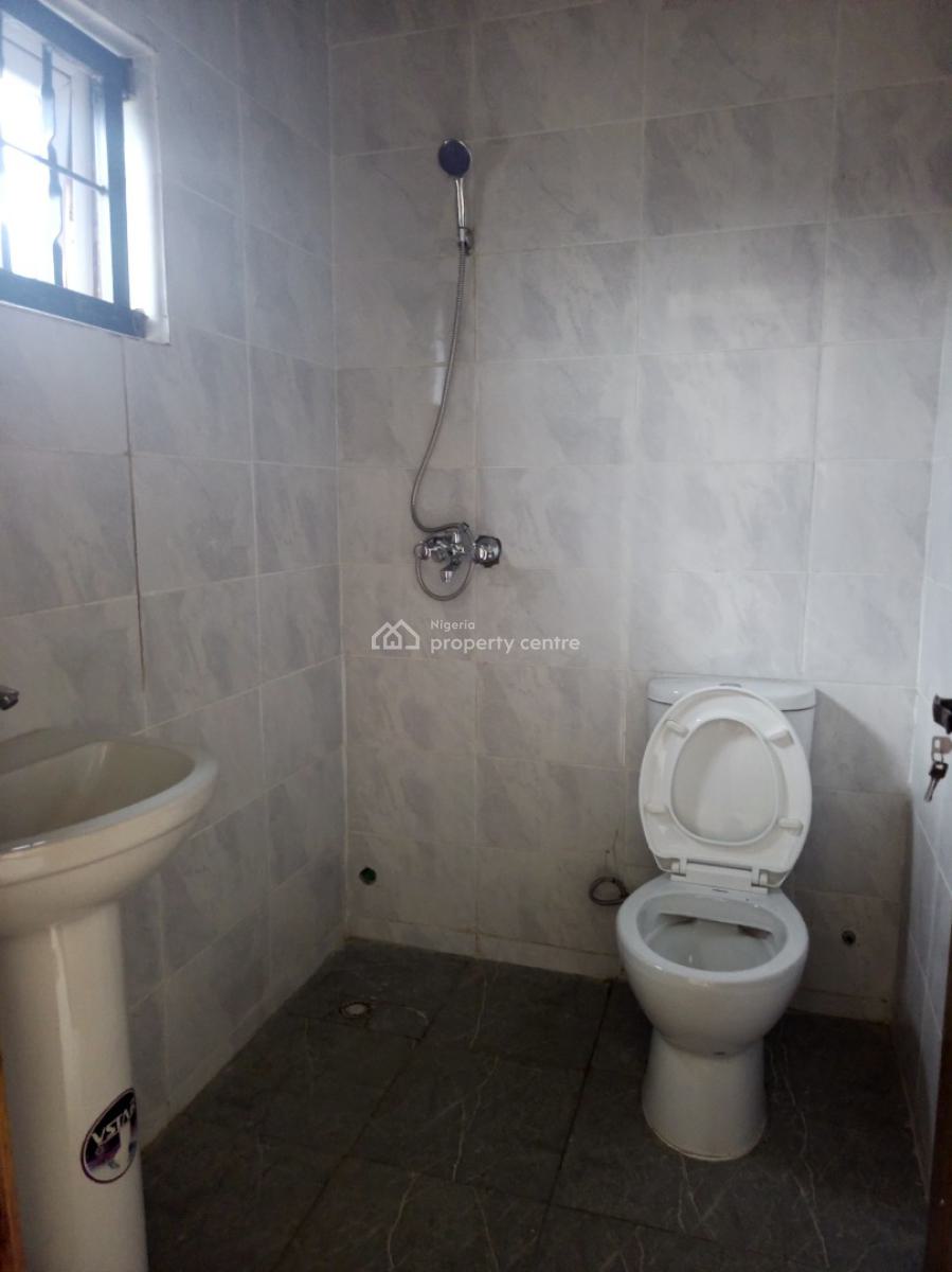 Specious 1 Bedroom Flat, Aduvie School, Jahi, Abuja, Flat / Apartment for Rent
