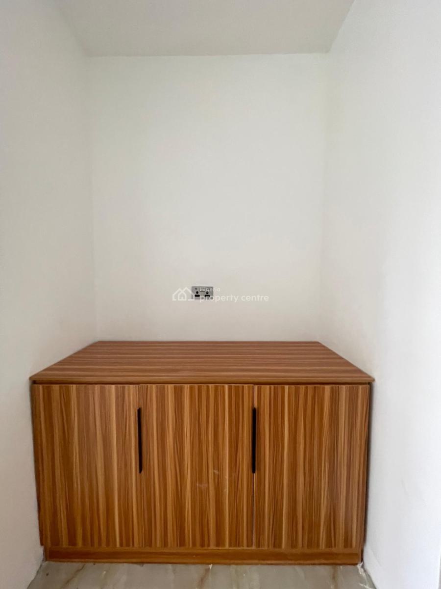 Mega  4 Bedrooms Fully Detached with an Ante Room and Bq, Lekki Phase 1, Lekki, Lagos, Detached Duplex for Sale
