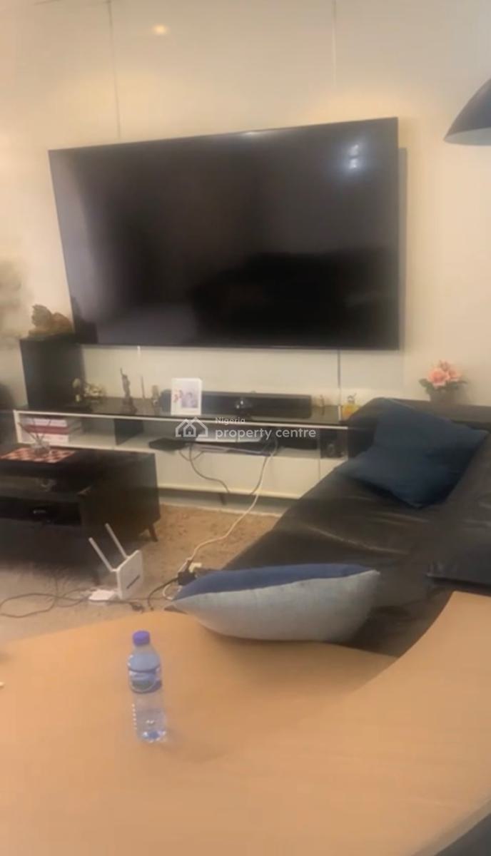 a Standard Fully Furnished 2 Bedroom Apartment, Guzape District, Abuja, Flat / Apartment for Rent