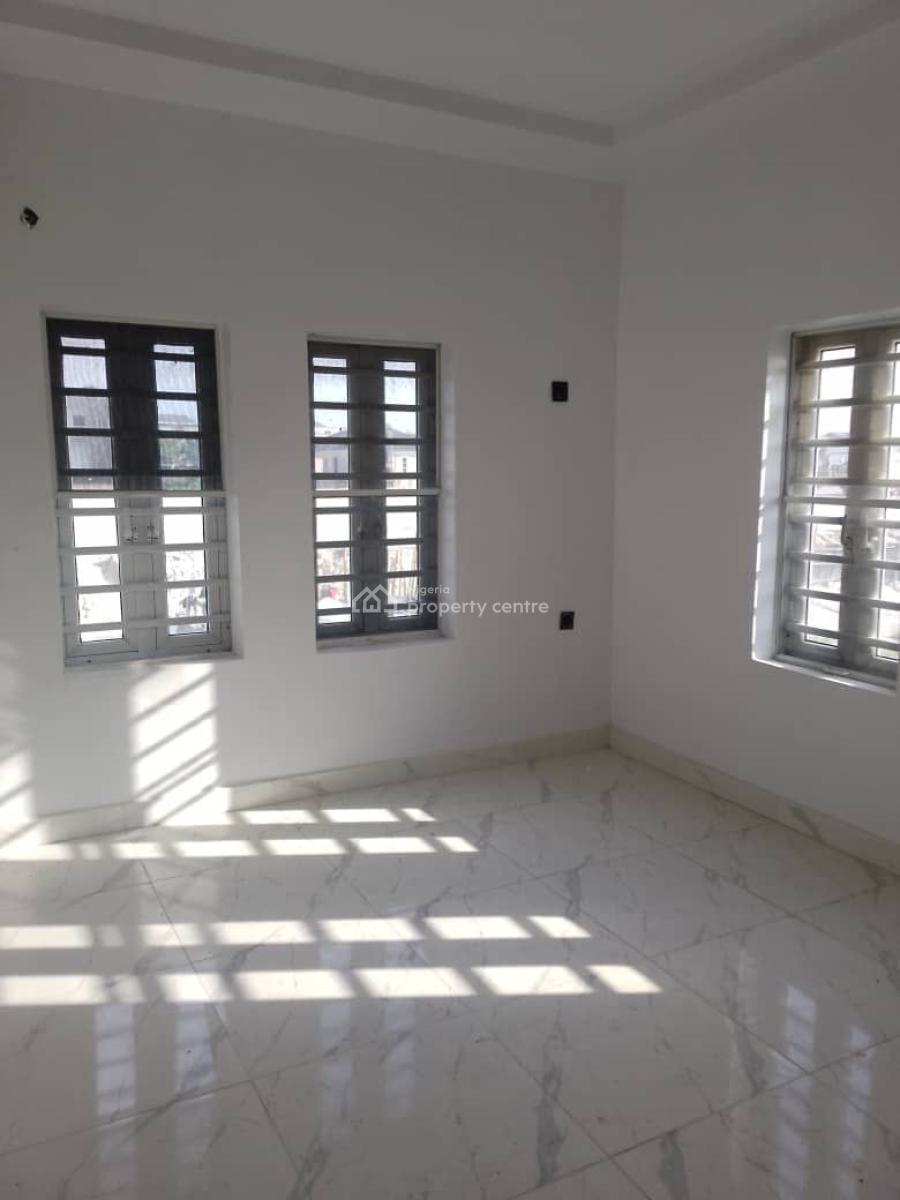 Newly Built 1 Bedroom Mini Flat, New Road / Alpha Beach Road, Eti-osa Lga, Lekki, Lagos, Mini Flat (room and Parlour) for Rent