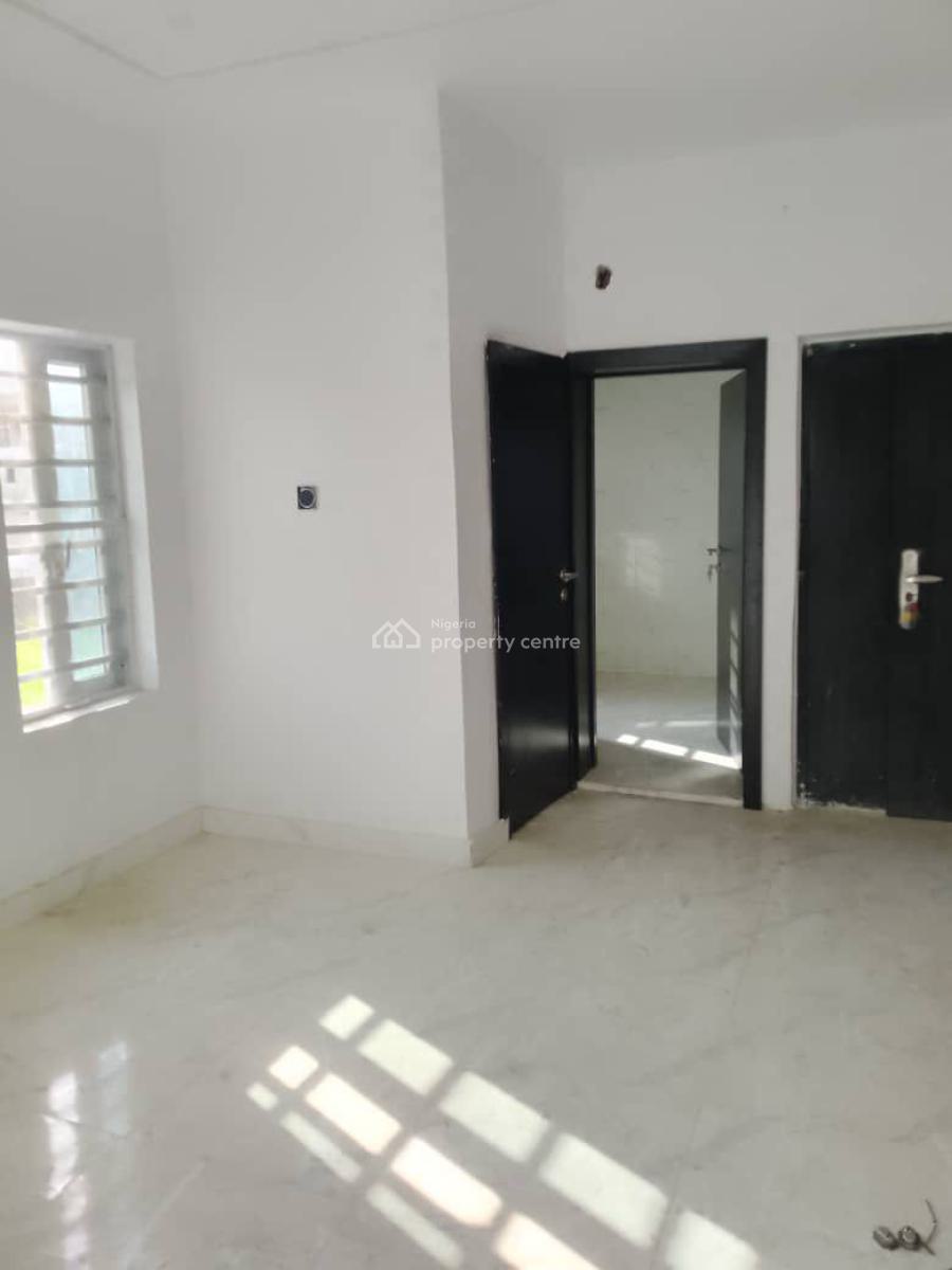 Newly Built 1 Bedroom Mini Flat, New Road / Alpha Beach Road, Eti-osa Lga, Lekki, Lagos, Mini Flat (room and Parlour) for Rent