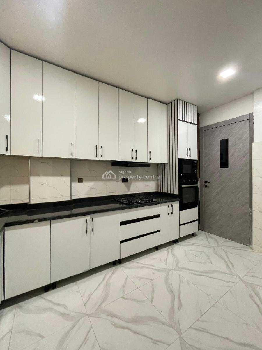 Fully Furnished 2 Bedroom Apartment with 24 Hours Good Water, Equipped Gym, Lekki Phase 1, Lekki, Lagos, Flat / Apartment for Sale