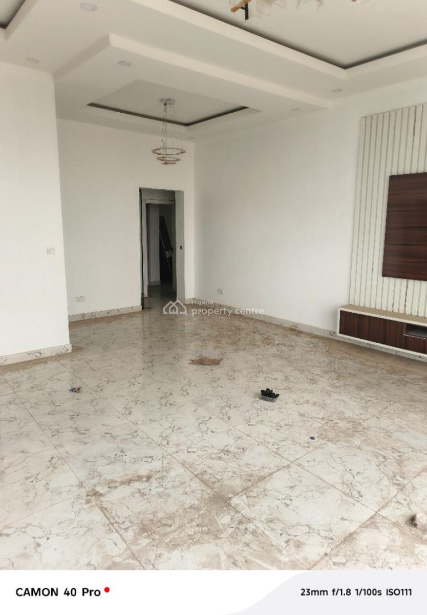 Alluringly Nice 3 Bedrooms Apartment, Shonibare Estate, Maryland, Lagos, Flat / Apartment for Rent