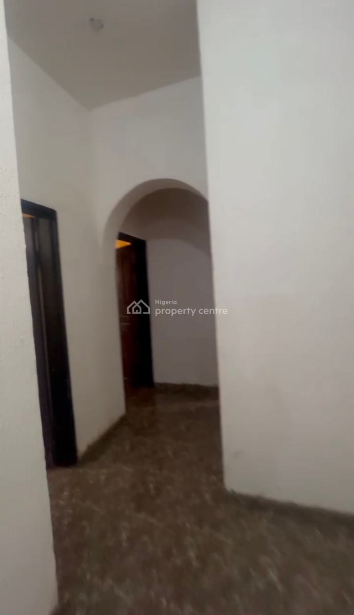 a Standard, Luxury 4 Bedroom Shared Office Space, Wuse 2, Abuja, Office Space for Rent