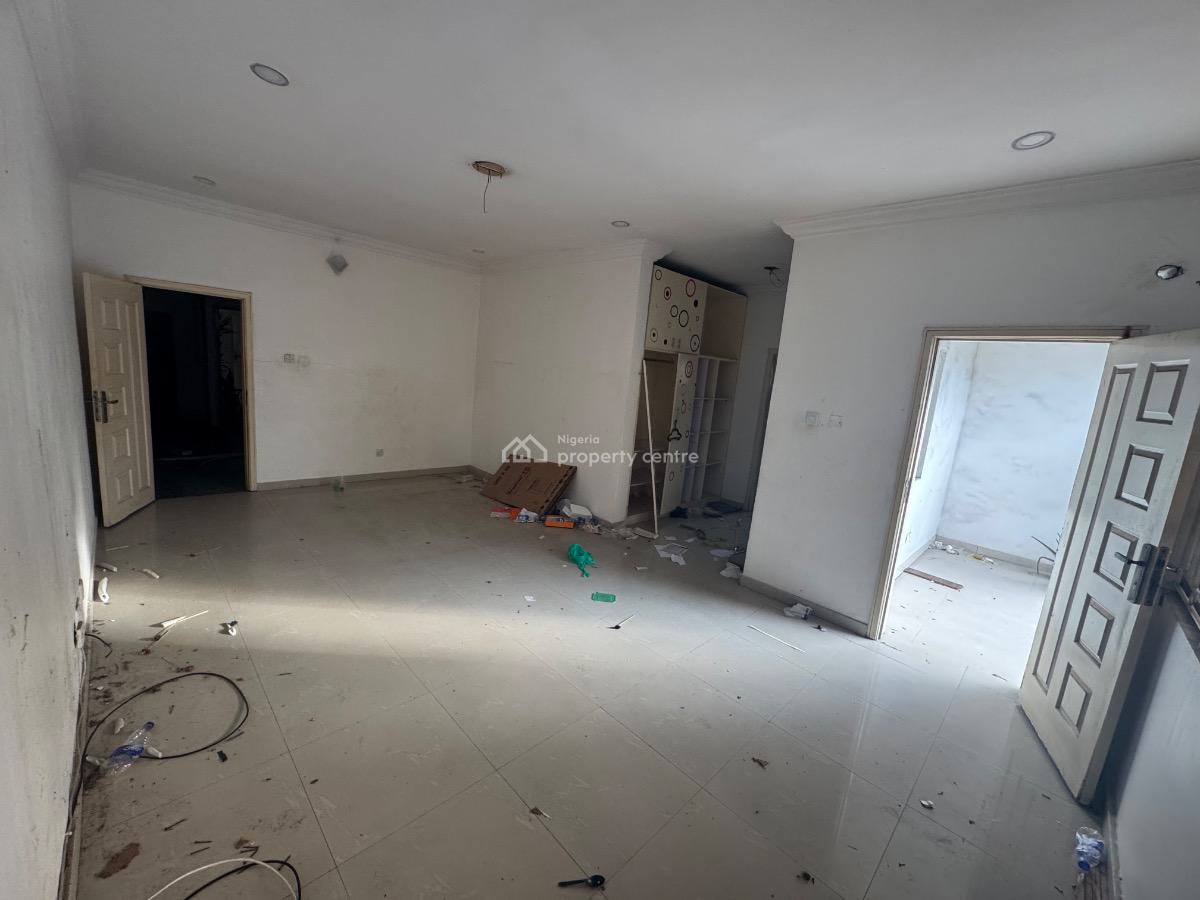 a Nice and Very Spacious Room and Parlour Available, Off Admiralty Way, Lekki Phase 1, Lekki, Lagos, Mini Flat (room and Parlour) for Rent