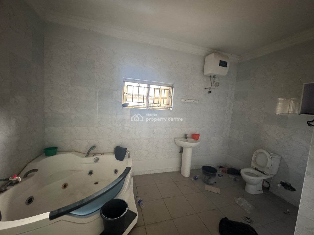 a Nice and Very Spacious Room and Parlour Available, Off Admiralty Way, Lekki Phase 1, Lekki, Lagos, Mini Flat (room and Parlour) for Rent