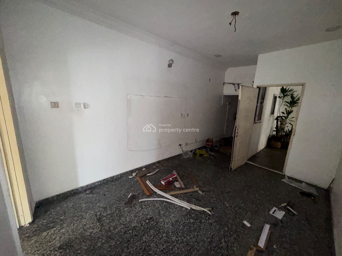 a Nice and Very Spacious Room and Parlour Available, Off Admiralty Way, Lekki Phase 1, Lekki, Lagos, Mini Flat (room and Parlour) for Rent