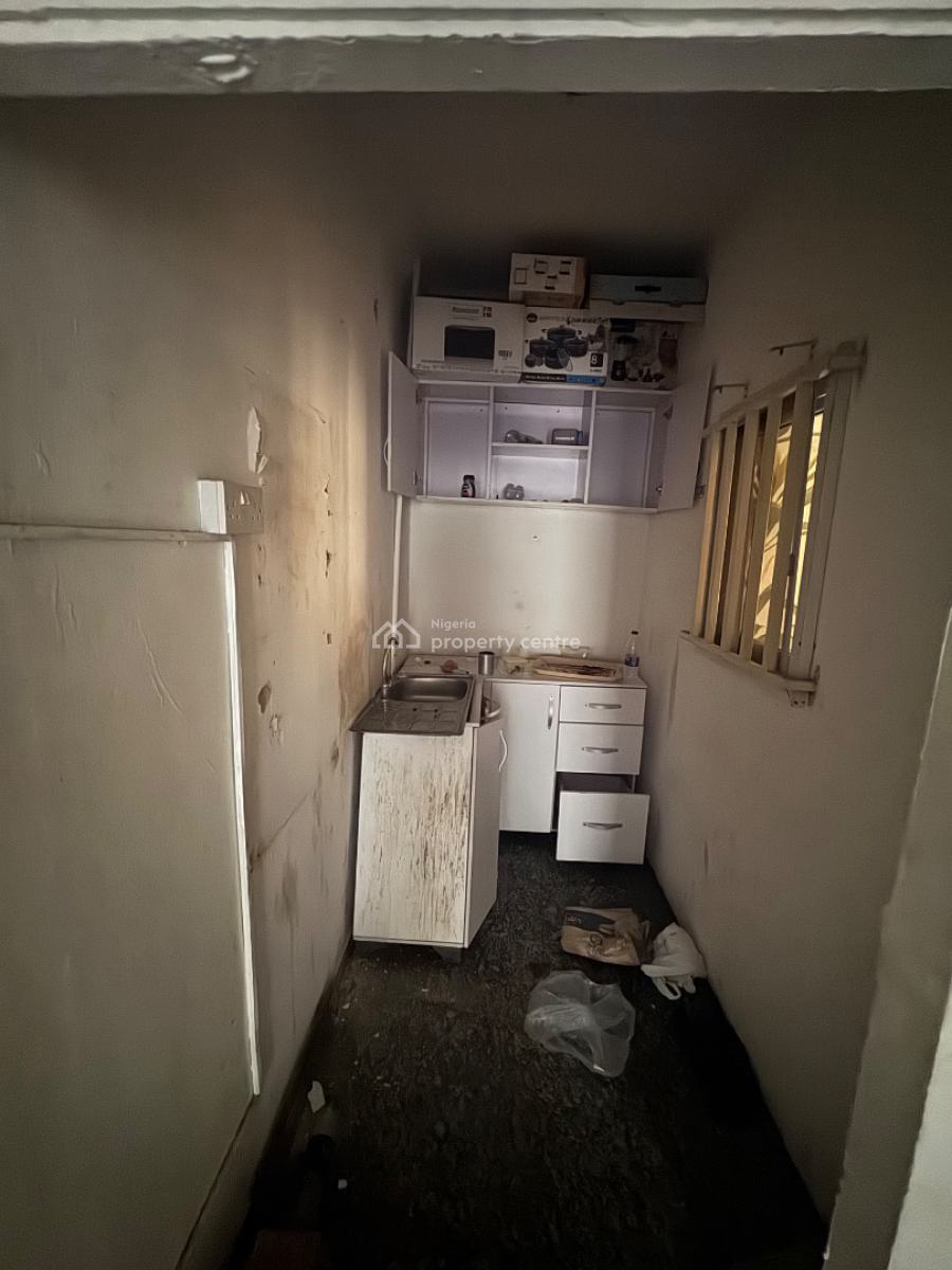 a Nice and Very Spacious Room and Parlour Available, Off Admiralty Way, Lekki Phase 1, Lekki, Lagos, Mini Flat (room and Parlour) for Rent
