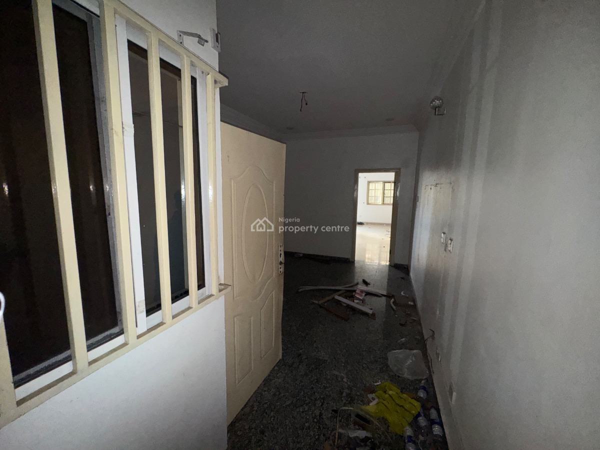 a Nice and Very Spacious Room and Parlour Available, Off Admiralty Way, Lekki Phase 1, Lekki, Lagos, Mini Flat (room and Parlour) for Rent