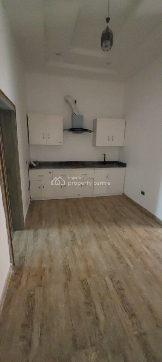 Spacious Self Contain, Ikota Villa Estate, Ikota, Lekki, Lagos, Terraced Duplex for Rent