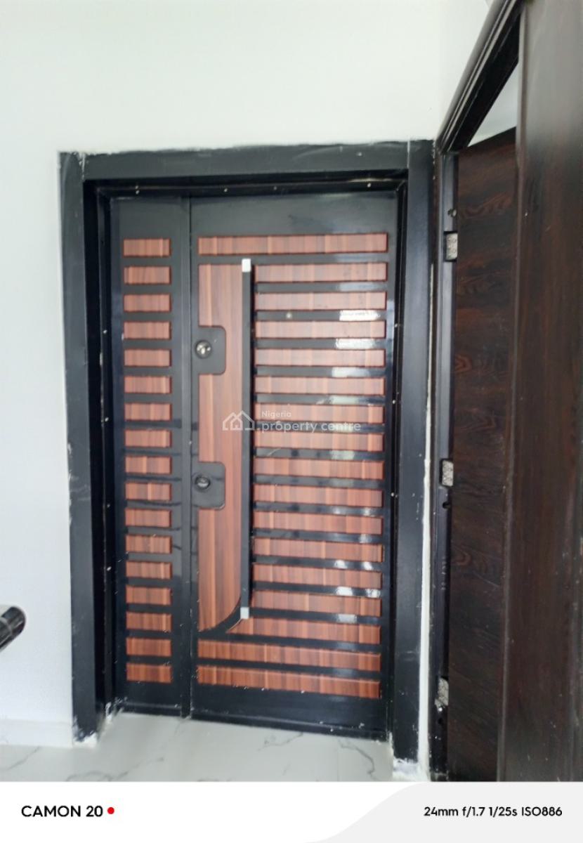a Luxury 3bedroom in a Secure Estate, Seaside Estate Badore Ajah, Badore, Ajah, Lagos, Flat / Apartment for Rent