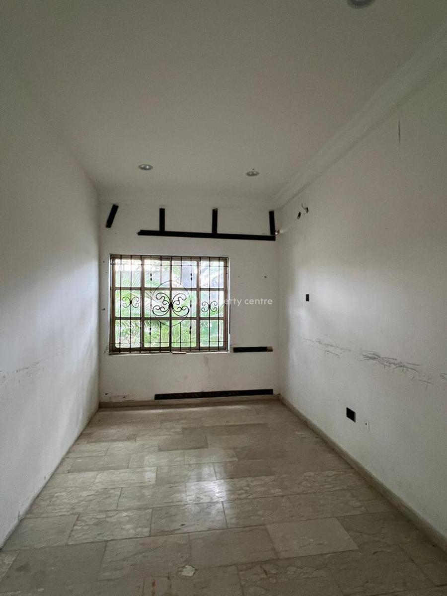 4bedroom Semi Detached with a Bq, Lekki Phase 1, Lekki, Lagos, Semi-detached Duplex for Rent