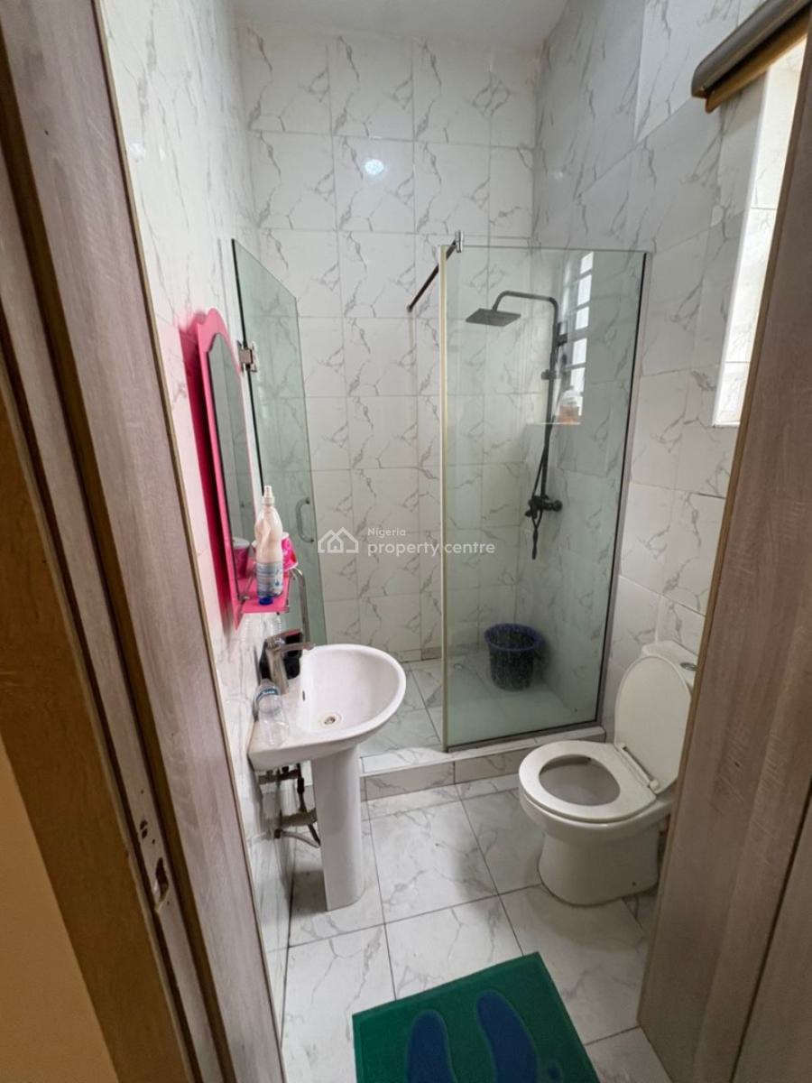 Standard Selfcontain Shared Apt, Orchid Road Lekki Lagos, Lekki, Lagos, Self Contain (single Rooms) for Rent