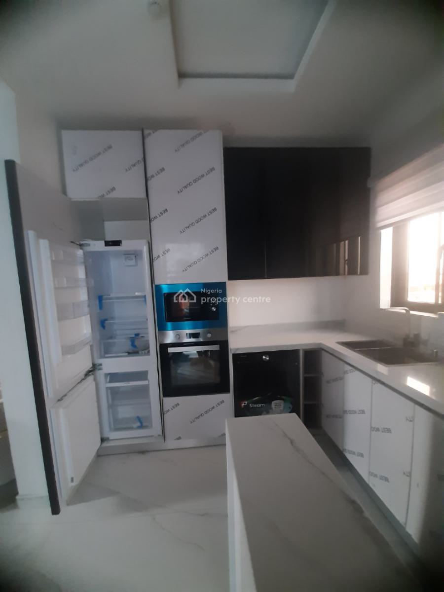 Brand New and Tastefully Furnished and Serviced 2 Bedroom En-suite Fla, Lekki Phase 1, Lekki, Lagos, Flat / Apartment for Rent