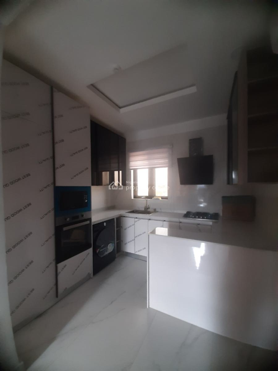 Brand New and Tastefully Furnished and Serviced 2 Bedroom En-suite Fla, Lekki Phase 1, Lekki, Lagos, Flat / Apartment for Rent