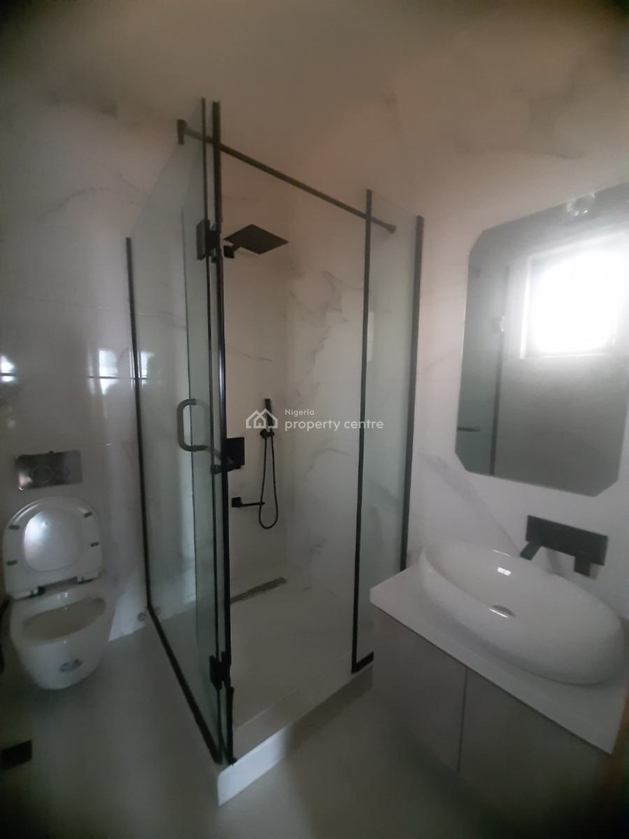 Brand New and Tastefully Furnished and Serviced 2 Bedroom En-suite Fla, Lekki Phase 1, Lekki, Lagos, Flat / Apartment for Rent