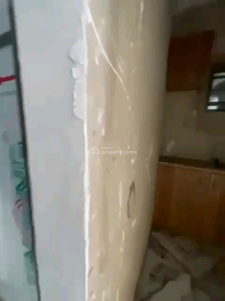 a Standard and Decent Miniflat, Groundfloor with 2toilets and Bath, Off Shipeolu Street, Shomolu, Lagos, Mini Flat (room and Parlour) for Rent