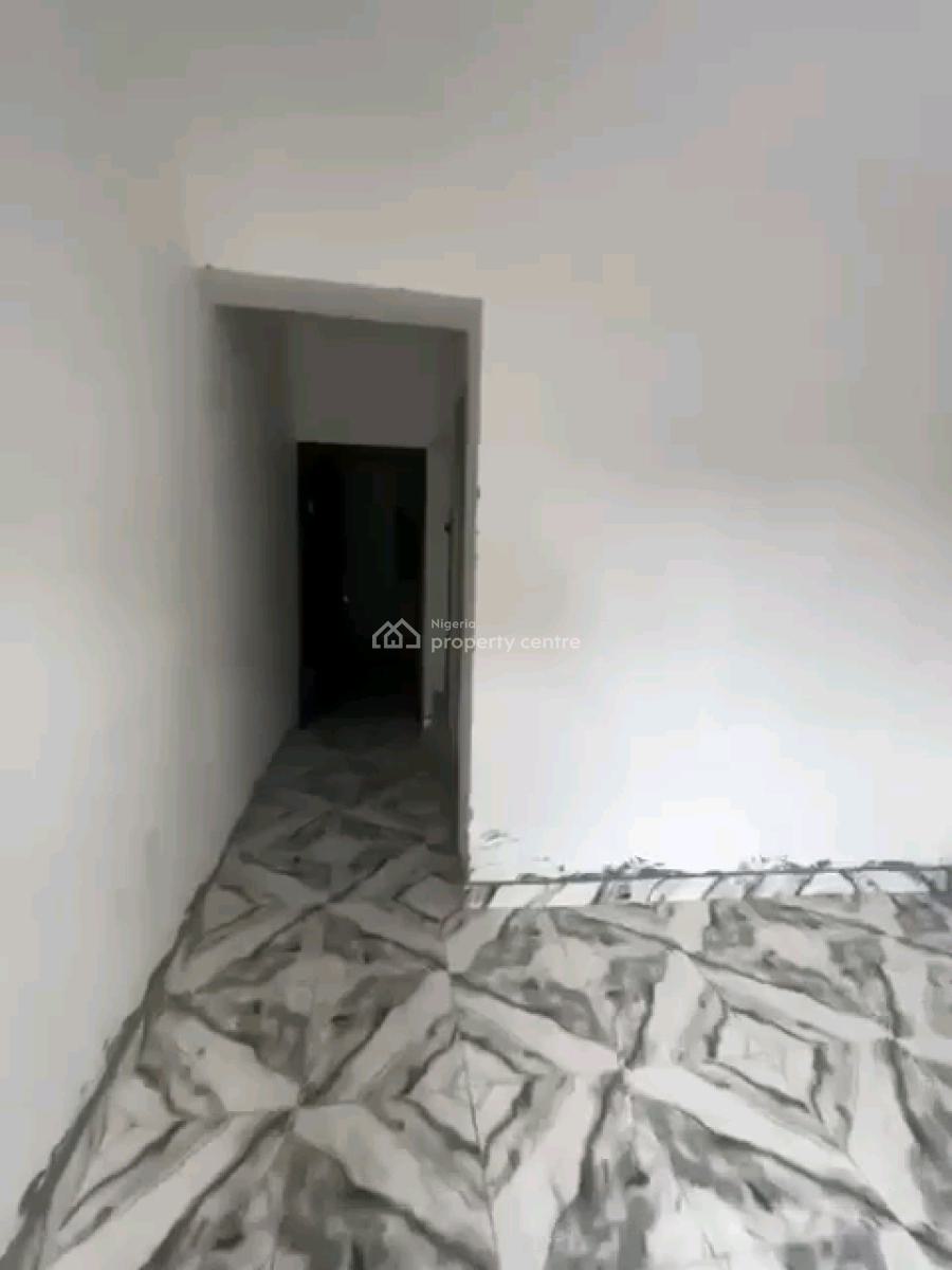 a Standard and Decent Miniflat, Groundfloor with 2toilets and Bath, Off Shipeolu Street, Shomolu, Lagos, Mini Flat (room and Parlour) for Rent
