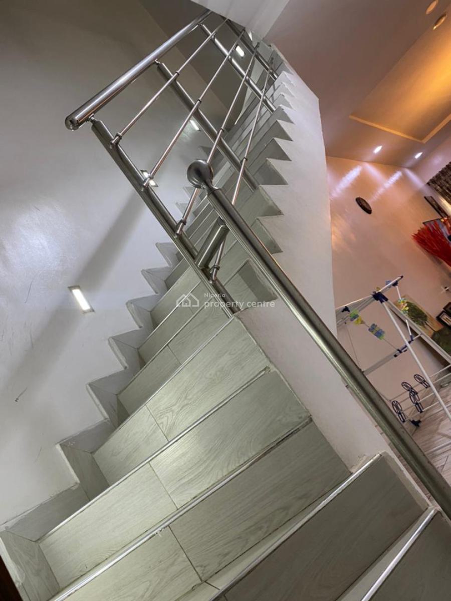 Lovely 4-bedroom Semi-detached House, Osapa, Lekki, Lagos, Semi-detached Duplex for Sale