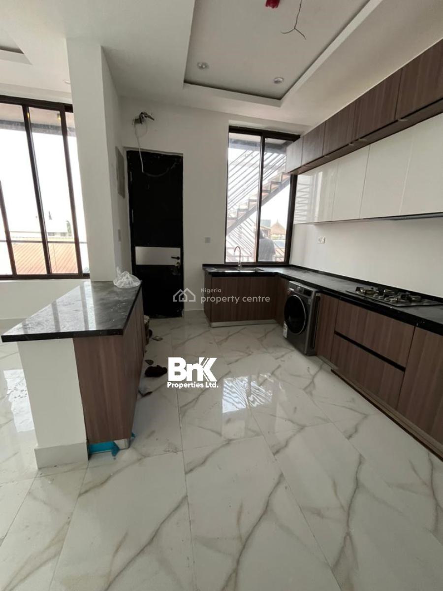 Modern 3-bedroom Apartment with Bq, Lekki Phase 1, Lekki, Lagos, Flat / Apartment for Rent
