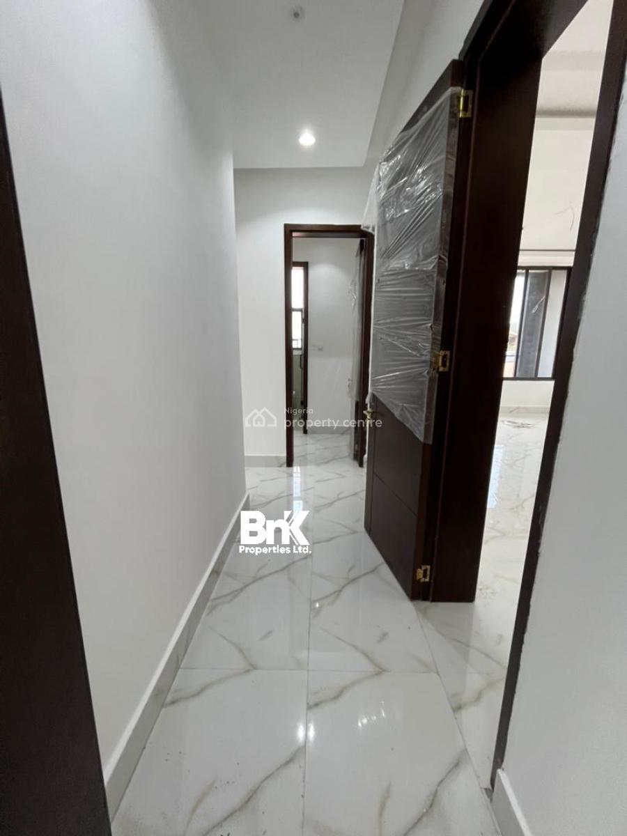 Modern 3-bedroom Apartment with Bq, Lekki Phase 1, Lekki, Lagos, Flat / Apartment for Rent