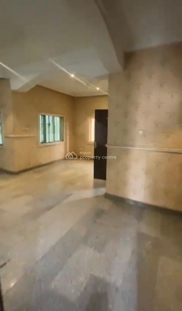 a Standard, Massive, Luxurious 5 Bedroom Duplex, Durumi, Abuja, Terraced Duplex for Rent