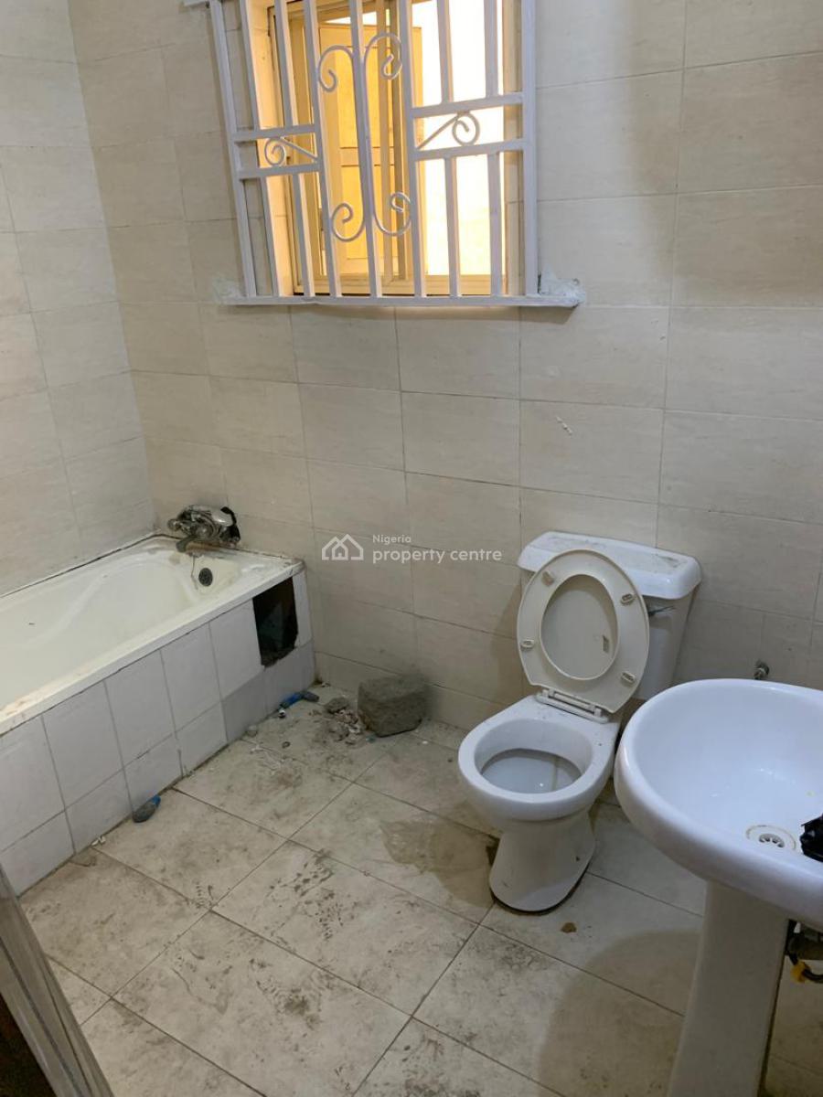 Renovated & Spacious 3-bedroom Flat, Value County Estate, Ogidan, Sangotedo, Ajah, Lagos, Flat / Apartment for Rent