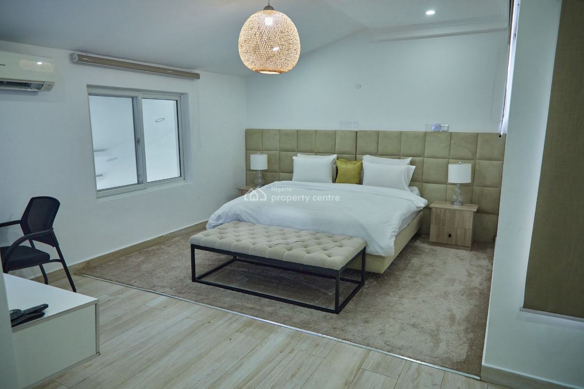 3 Bedroom Penthouse Apartment, Cadogan Estate , Osapa Lekki Lagos, Osapa, Lekki, Lagos, Flat / Apartment for Sale
