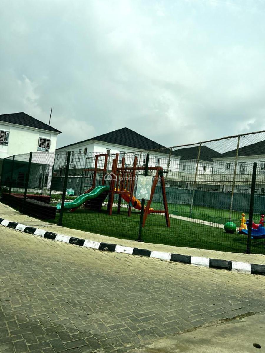 4 Bedroom Semi Detached, Lekki, Lagos, Semi-detached Duplex for Rent