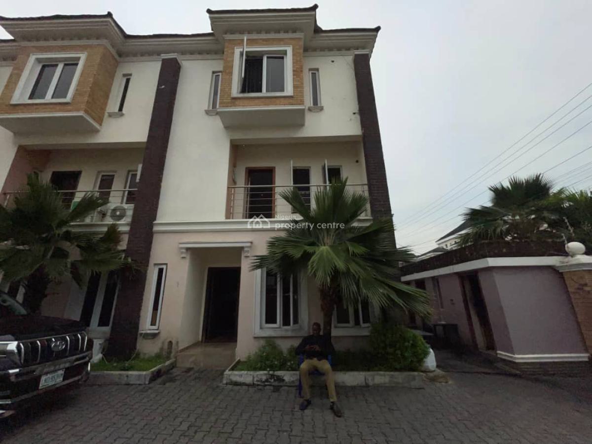 a 4 Bedroom Terraced Duplex, Osapa, Lekki, Lagos, Terraced Duplex for Sale